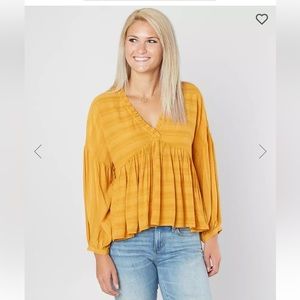 Lucky Brand Women's Romantic Peasant Ruffle Top